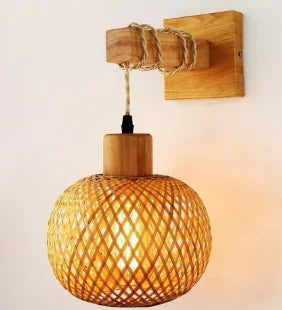 Arandela de Parede em Bambu Natural – Design Moderno e Sustentável